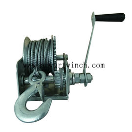 China Calssic Europen Style Portable Manual Winch , Lightweight Hand Winch With Cable supplier