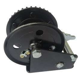 China 545kg Mini Hand Crank Winch , Heavy Duty Hand Winch For Boat Towing / Poultry Farms supplier