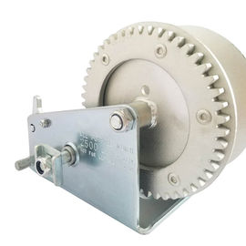 China SGS Approval Heavy Duty Hand Winch With Brake Galvanized Carbon Steel Material supplier