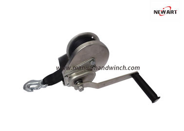 China Automatic Brake Hand Winch / 545kg Capacity Manual Cable Winch With Black Strap 1200lbs Boat Trailer supplier