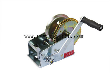 China 1135kg Manual Hand Winch Zinc Plated Steel A3 For Mechanical Working Easy Carrying supplier