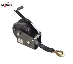 China Small Manual Operated Winch For Boat Trailer , 2600lbs Mini Rope Hand Winch With Atomatic Brake supplier