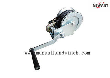 China Small 1000lbs Manual Hand Winch With Black Strap Boat Trailer Parts Zinc Coating supplier