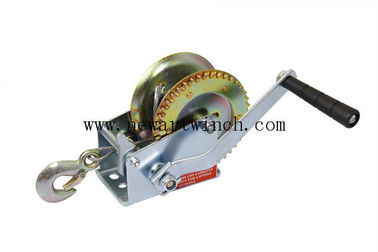 Terminal 450kg Manual Hand Winch Heavy Duty With Webbing Boat Trailer Harbor supplier