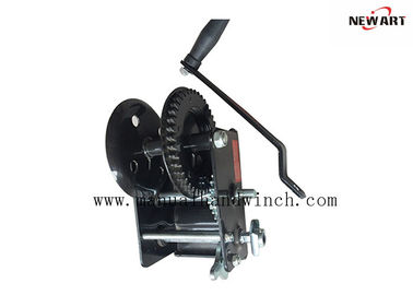 2000lbs Black Powder Coated Portable Hand Winch , Hand Crank Boat Winch supplier